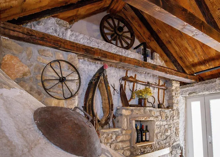 בית נופש Amazing In Puljane